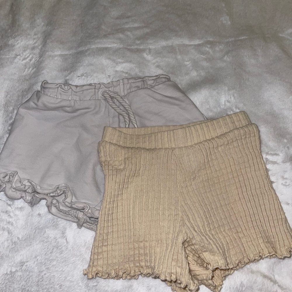 Zara Baby Shorts - Picture 1 of 7